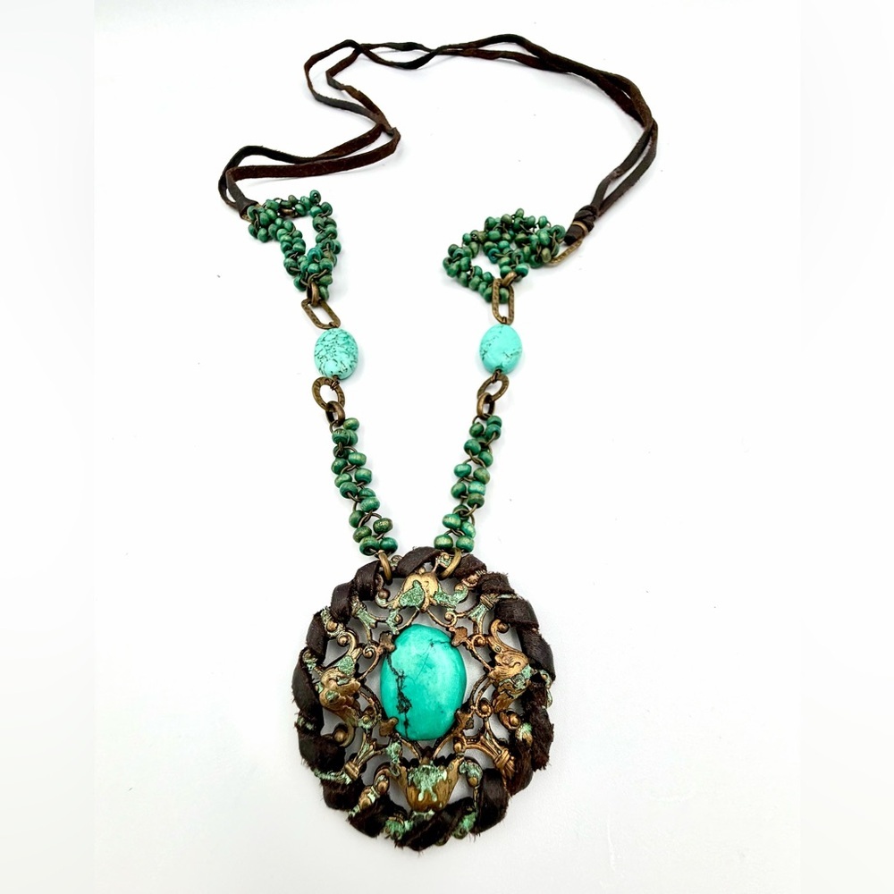 Turquoise Beaded Pendant Necklace